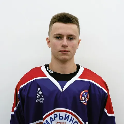 Юрий Петров