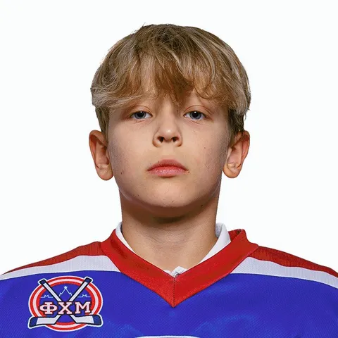 Арсений Кузнецов