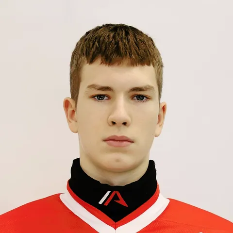Даниил Лобов