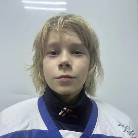 Дмитрий Петров