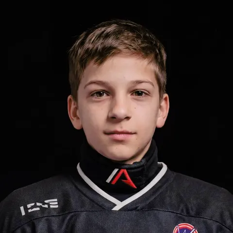 Артемий Устинкин