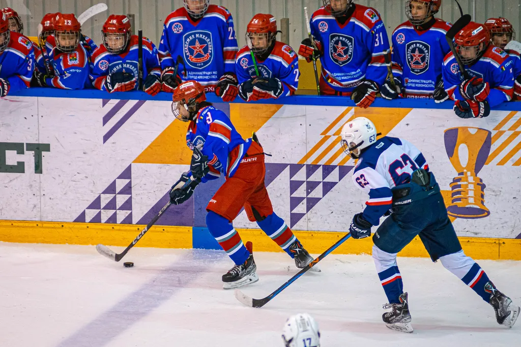Акм. Михайлова-2010 – Крылья Советов – 3:4. Галерея
