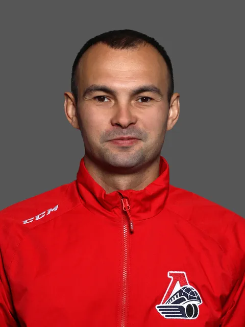 Илья Макаров