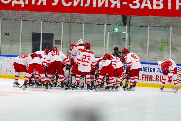 Фото 1: Сборная Москвы-2009 – Приволжье – 5:4