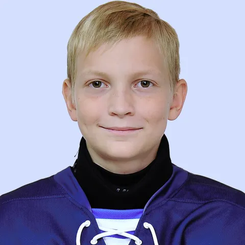 Артем Старшинов