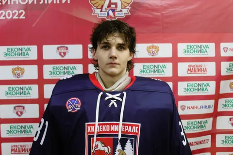 Артём Айдаров