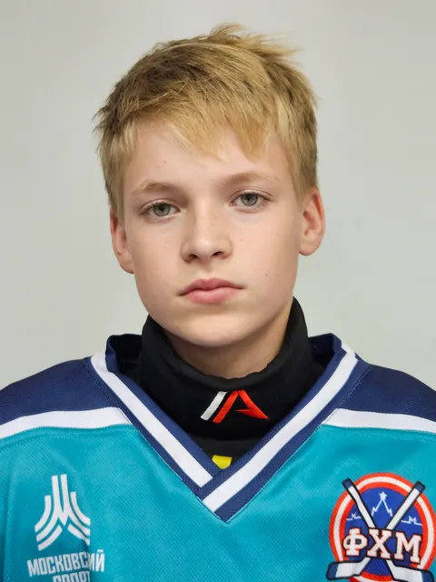 Данила Андреев