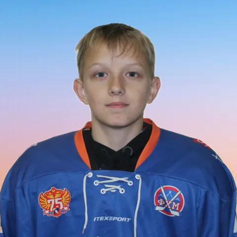 Арсений Козынко