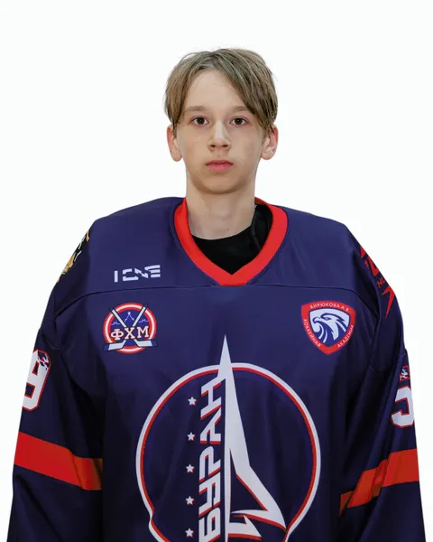 Максим Дядюшкин