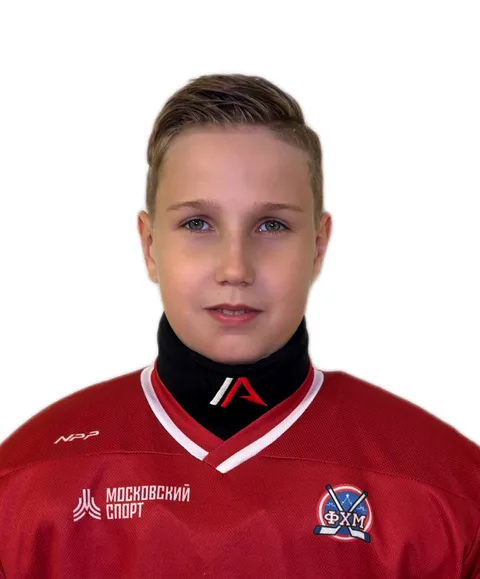 Денис Попов