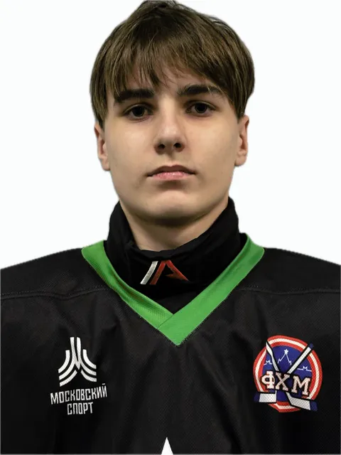 Максим Апаркин