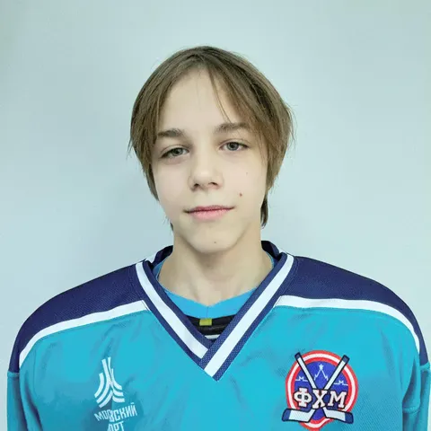 Максим Островский
