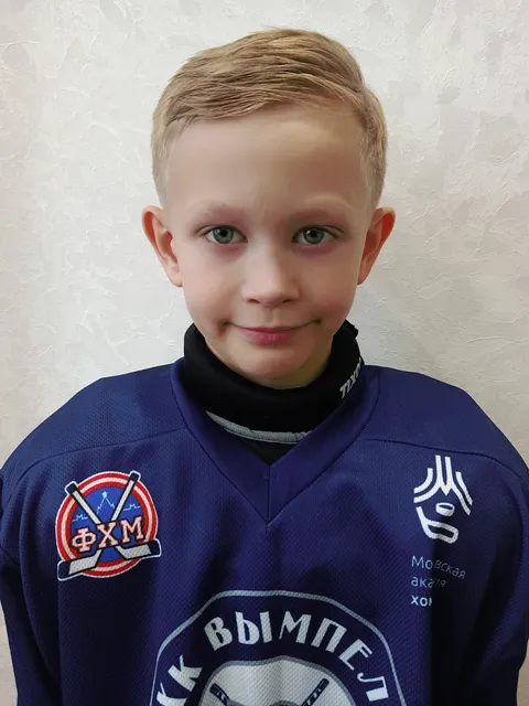 Марк Грибачев