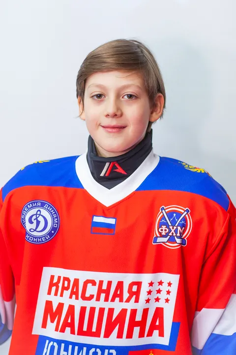 Артём Генрихс