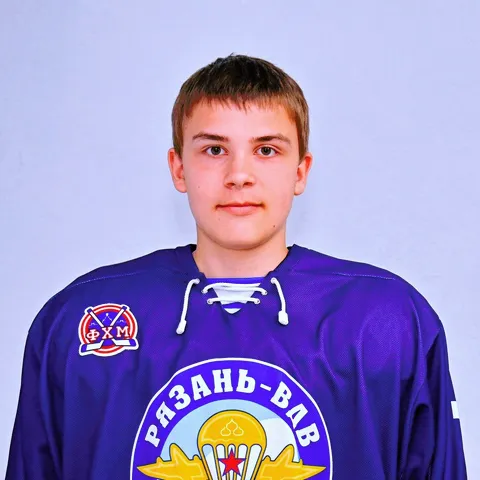 Максим Елманов