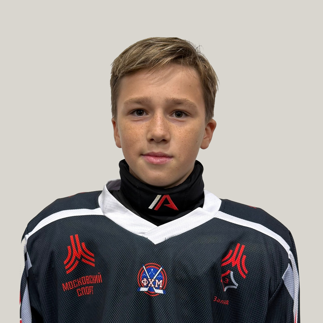 Даниил Николаев