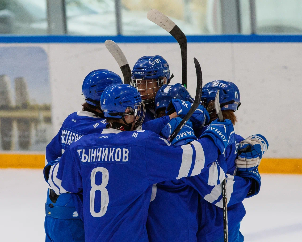 Фото 4: Динамо - Академия Михайлова 2011