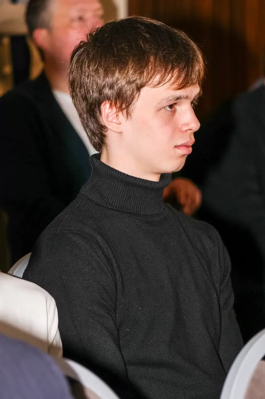 151.jpg